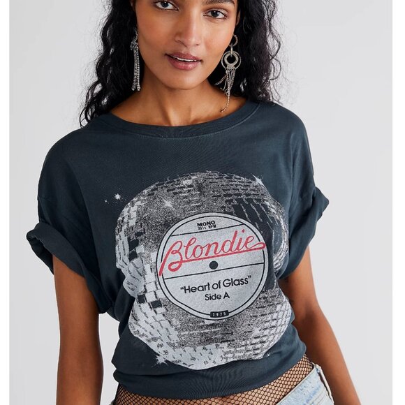 Letluv for Anthropologie Distressed Blondie Printed Tee - Picture 3 of 12